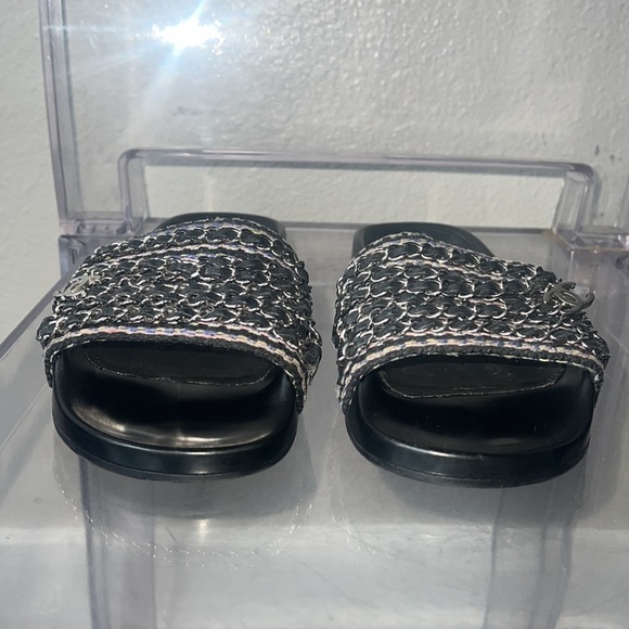 Chanel Slides Serial #G31627 size 7, Limited Edition. - Picture 8 of 15